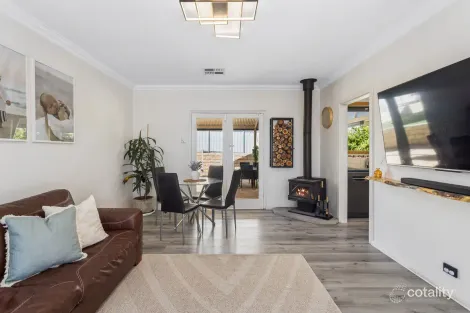 Property photo of 45 Campbell Drive Para Hills SA 5096