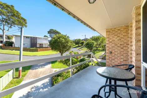 Property photo of 2/19-21 Collins Crescent Narooma NSW 2546