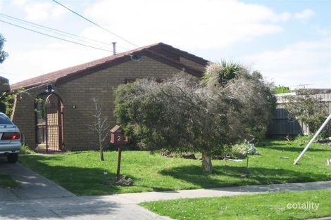 2 Bushland Ave, Clarinda, VIC 3169