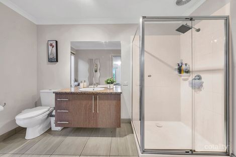 Property photo of 14 Pengana Way Cranbourne West VIC 3977