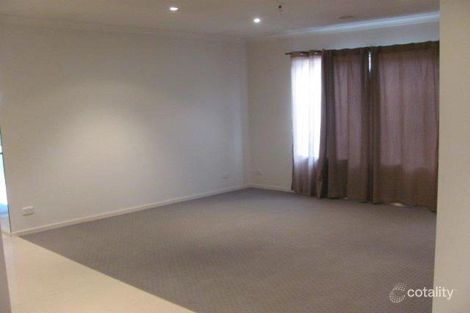 Property photo of 21 Nutwood Crescent Derrimut VIC 3026