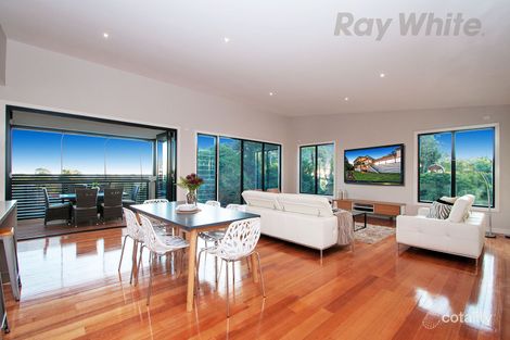 Property photo of 5 Woodland Avenue Croydon VIC 3136