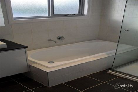 Property photo of 1/35 Charlton Street Mount Waverley VIC 3149