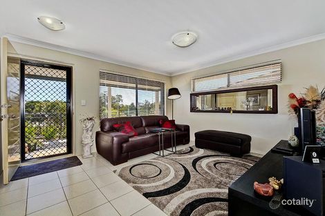 Property photo of 4 Onyx Lane Wellard WA 6170
