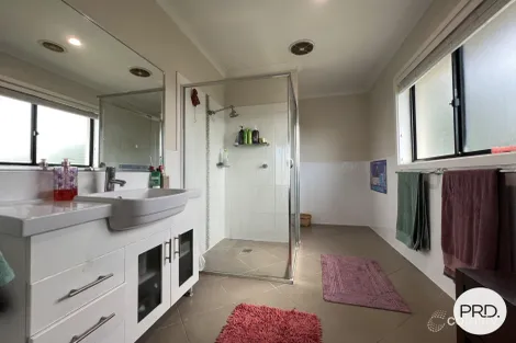 Property photo of 1 Moses Street Bungendore NSW 2621