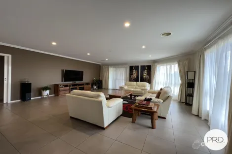 Property photo of 1 Moses Street Bungendore NSW 2621