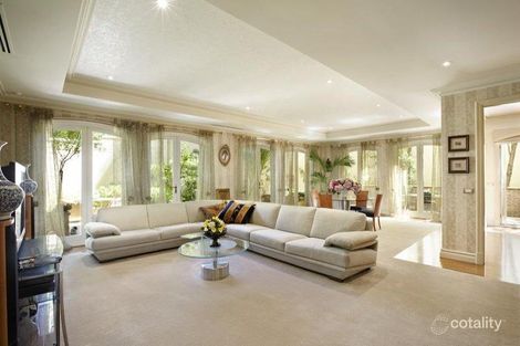Property photo of 1/2 Lansell Road Toorak VIC 3142