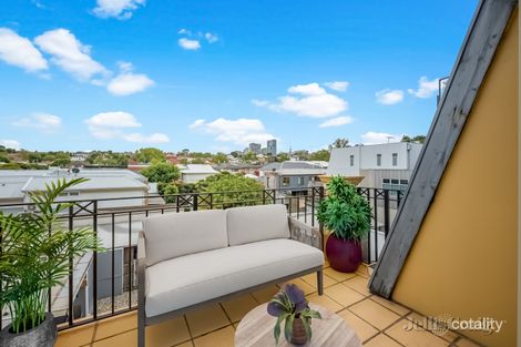 Property photo of 27/128 Maribyrnong Road Moonee Ponds VIC 3039