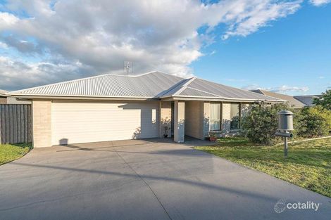 7 Cockatoo Rdge, Aberglasslyn, NSW 2320