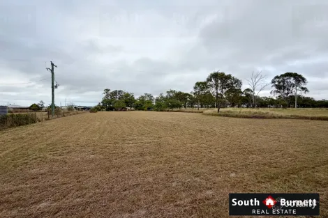 24 Russell Lane, Mondure, QLD 4611