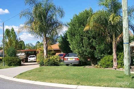 13 Alaric Ct, Parkwood, WA 6147