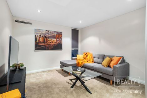Property photo of 24B Bridgewater Crescent Karrinyup WA 6018