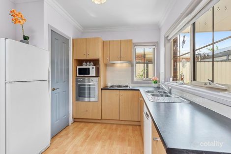 Property photo of 28 Albert Street Sunshine North VIC 3020
