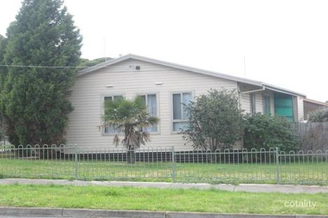 42 Strathmerton St, Reservoir, VIC 3073