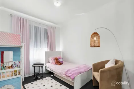 Property photo of 3 Hobson Loop Piara Waters WA 6112