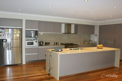 Property photo of 17 Butterfly Boulevard Tarneit VIC 3029