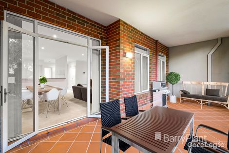 Property photo of 10/243 Blackburn Road Doncaster East VIC 3109