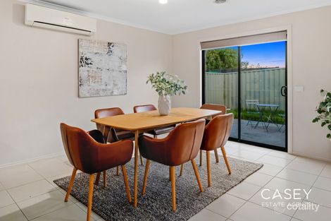 Property photo of 2 Roman Way Cranbourne East VIC 3977