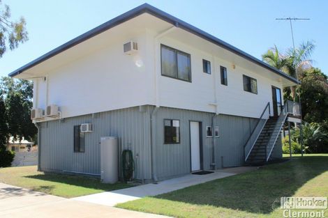 Property photo of 15 Athol Court Clermont QLD 4721