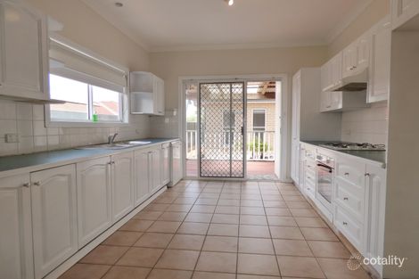 Property photo of 3 Hume Boulevard Killarney Vale NSW 2261