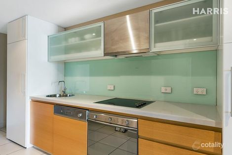 632/16 Holdfast Prom, Glenelg, SA 5045