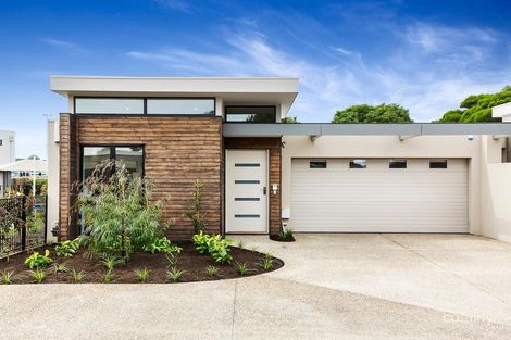 17/2 Karadoc St, Dromana, VIC 3936