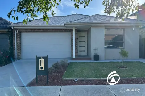 Property photo of 4 Noah Road Clyde North VIC 3978