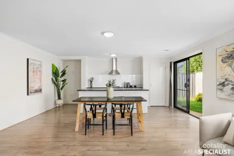 Property photo of 2 Exhibition Street Point Cook VIC 3030
