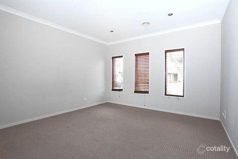 Property photo of 9 Hutmil Drive South Morang VIC 3752