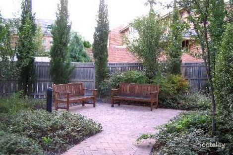Property photo of 2/2-4 Leichhardt Street Griffith ACT 2603