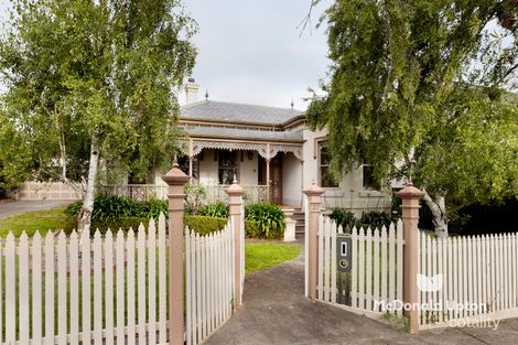 Property photo of 37 Beaver Street Aberfeldie VIC 3040