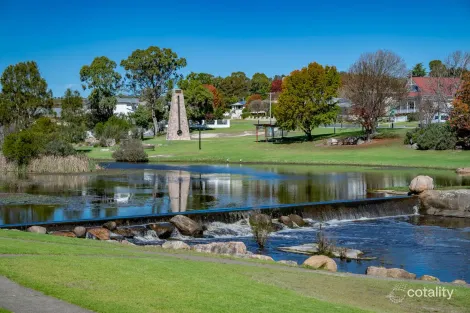 Property photo of 6 High Street Stanthorpe QLD 4380