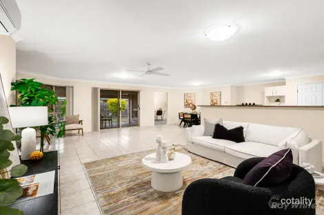 Property photo of 33 Shelduck Place Calamvale QLD 4116
