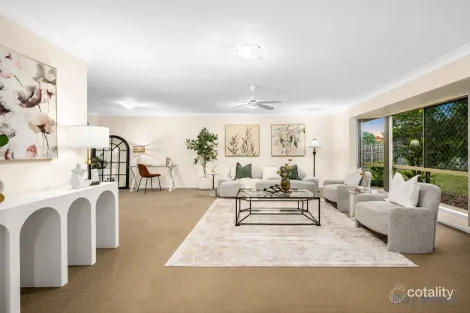Property photo of 33 Shelduck Place Calamvale QLD 4116
