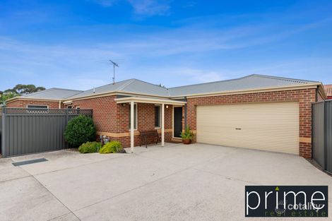 Property photo of 2/4 Roslyn Road Belmont VIC 3216
