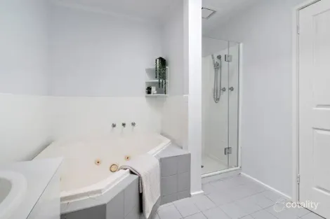Property photo of 17 Margate Avenue Frankston VIC 3199