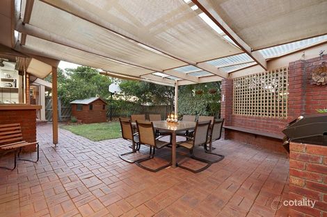 Property photo of 1 Yaralla Crescent St Helena VIC 3088