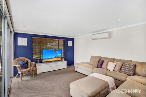 Property photo of 95 Kerry Crescent Berkeley Vale NSW 2261