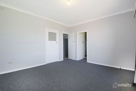 Property photo of 2/527 Sanders Road Lavington NSW 2641
