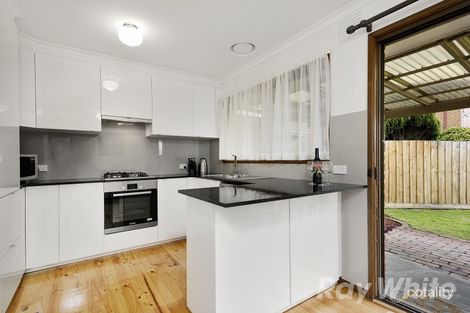 Property photo of 2/8 Topaz Court Mulgrave VIC 3170