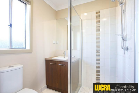 Property photo of 2 Heracles Lane Cranbourne West VIC 3977