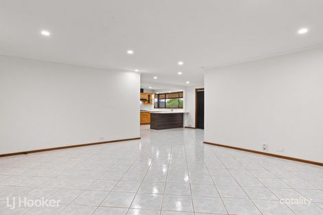 Property photo of 8 Magnolia Road Reynella SA 5161