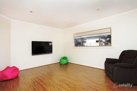 Property photo of 11/72-74 Hillcrest Drive Westmeadows VIC 3049