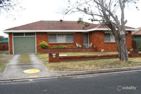 24 Daffodil Dr, Woy Woy, NSW 2256