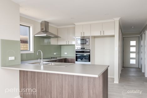 Property photo of 5 Parish Lane Margate TAS 7054