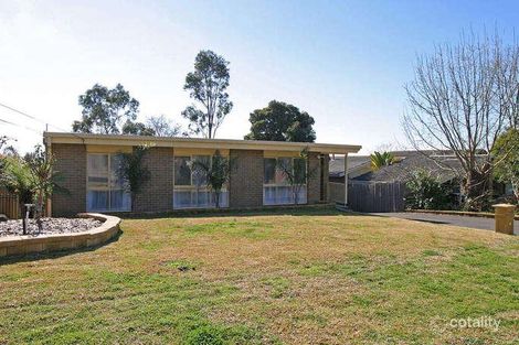 58 Rolling Hills Rd, Chirnside Park, VIC 3116