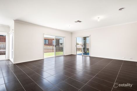 Property photo of 38 Merredin Circuit Doreen VIC 3754