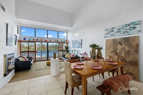 Property photo of 10 Mooloolah Island Minyama QLD 4575