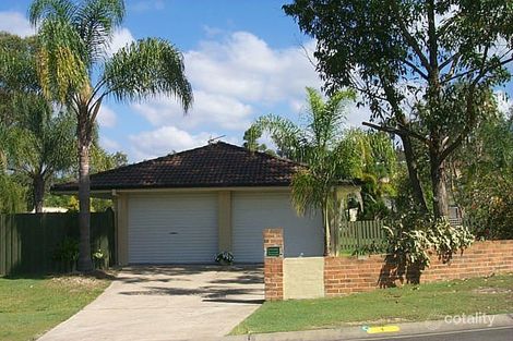 1 Kenneth Dr, Highland Park, QLD 4211