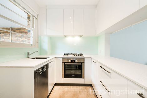 Property photo of 10/91 Ormond Esplanade Elwood VIC 3184